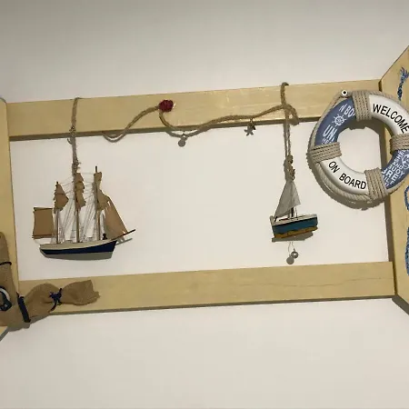 Castello فندق مبيت وإفطار